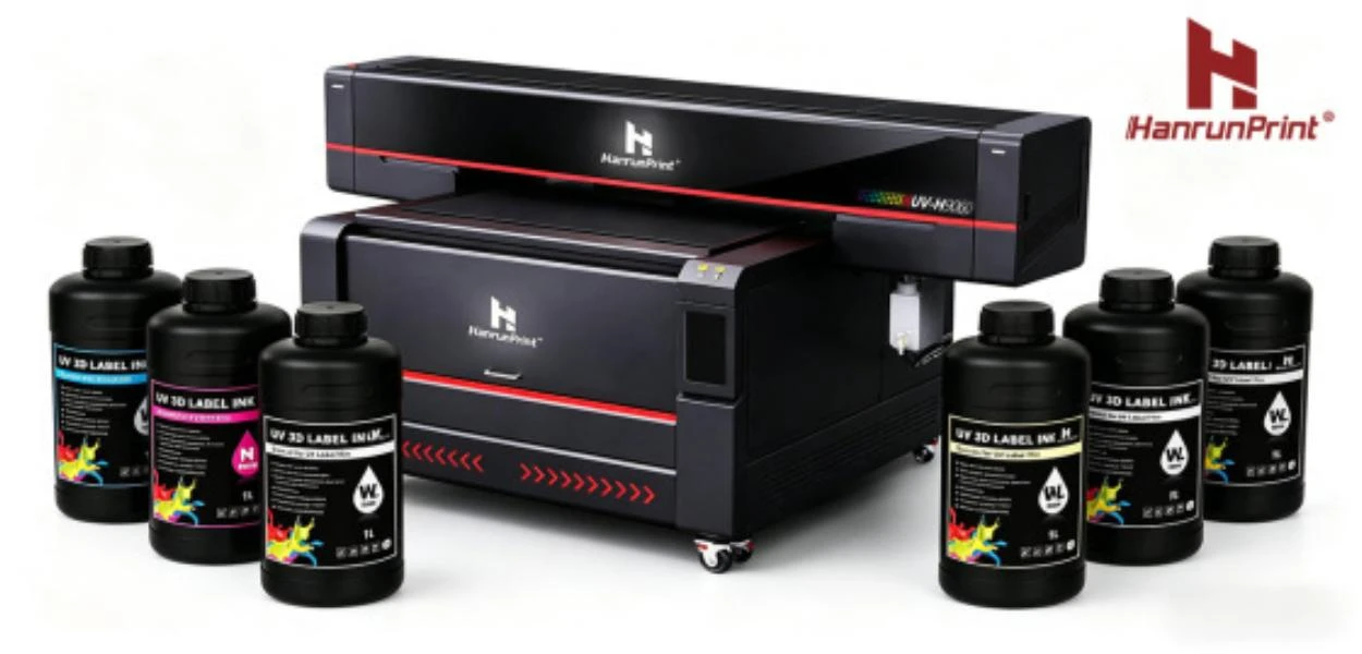 حبر Hanrun UV مقابل حبر UV القياسي: كيفية اختيار الحل المناسب لآلة طابعة UV الخاصة بك