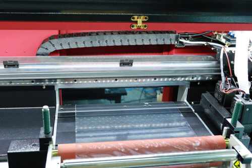 طابعة UV-H302 رول تو رول UV DTF
