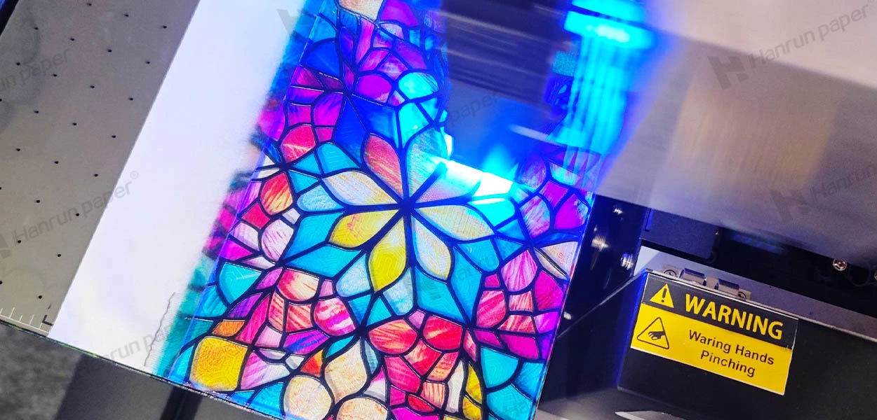 طابعة UV-H301 A3 سطح المكتب متعددة الوظائف UV لنمو الأعمال الصغيرة