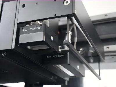 طابعة UV-H2513 كبيرة الحجم ذات الطابع المسطح